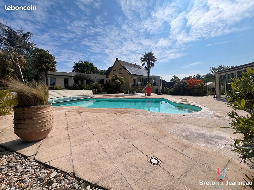 Maison à vendre, 285m², Cosmes