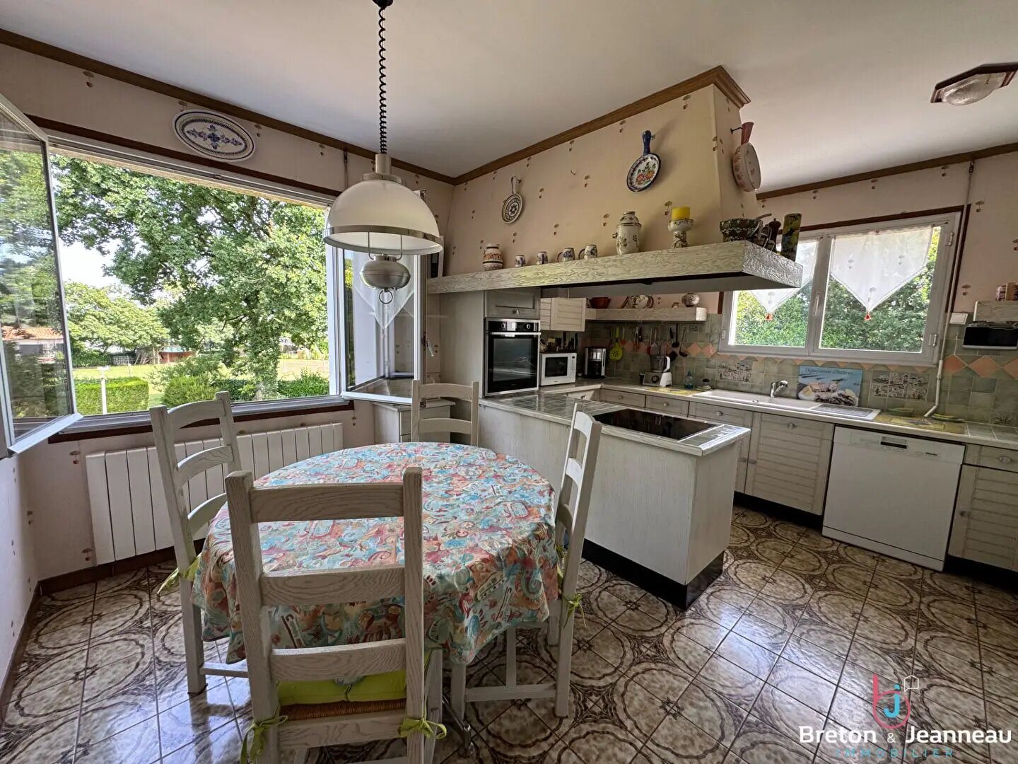 Maison à vendre, 170m², Saint-Berthevin