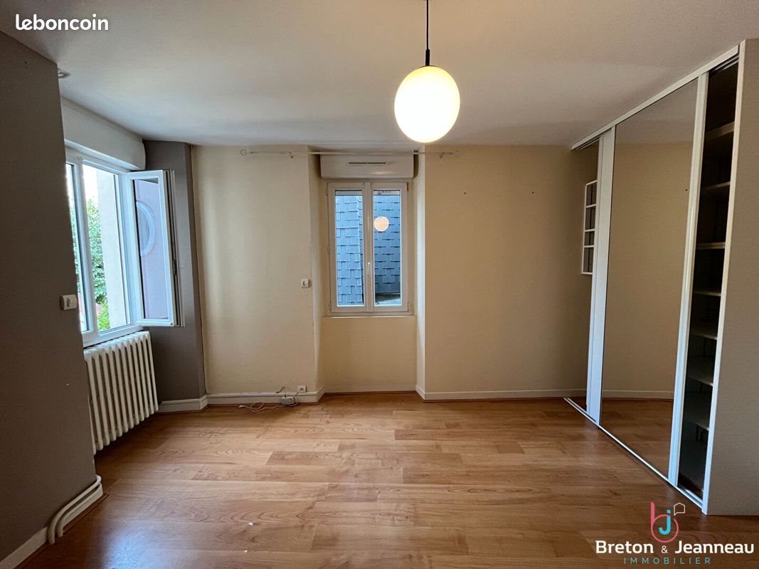 Maison à louer, 82m², Laval