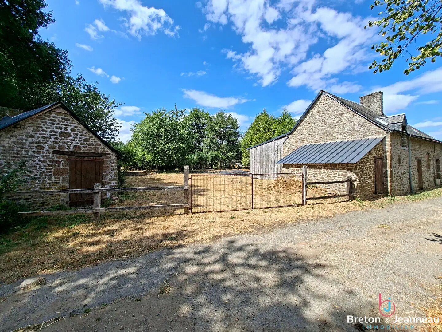 Maison à vendre, 51m², Larchamp