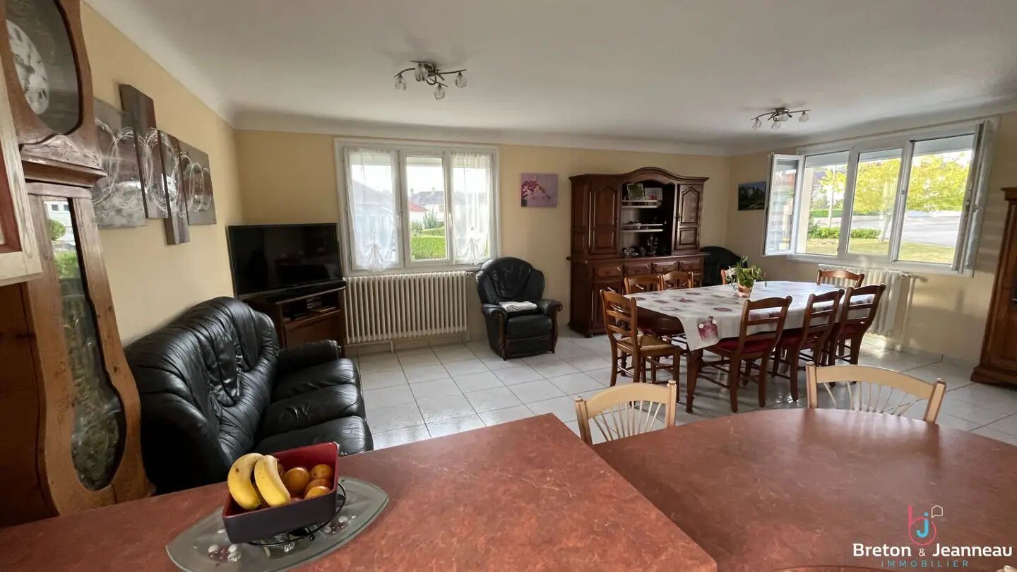 Maison à vendre, 132m², Saint-Berthevin
