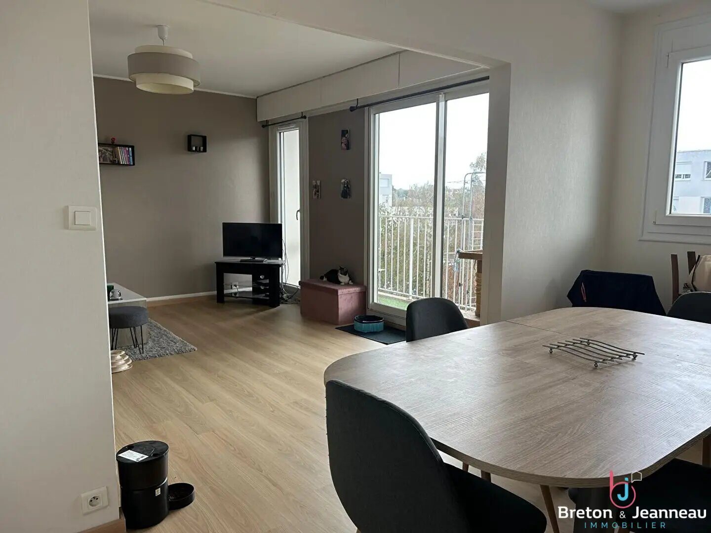 Appartement à vendre, 77m², Laval