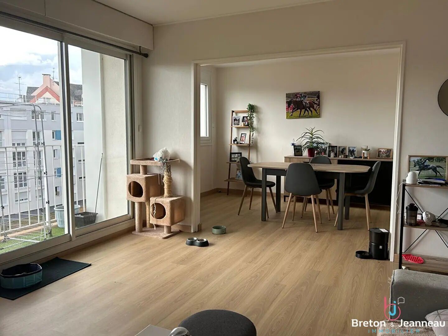 Appartement à vendre, 77m², Laval