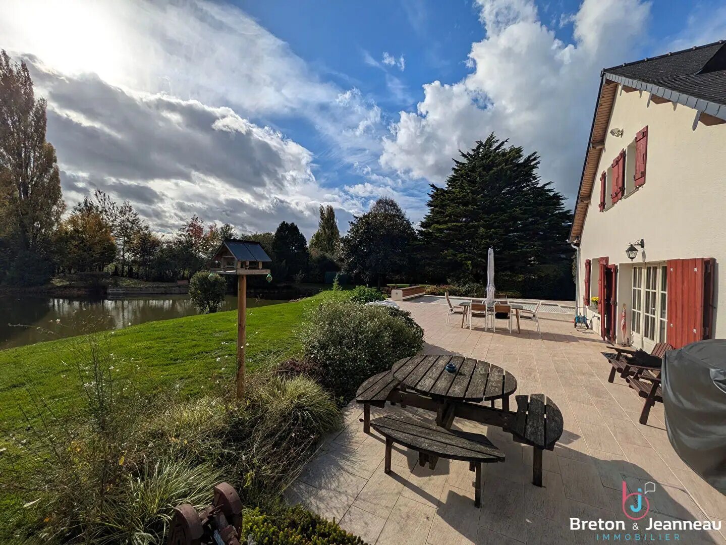 Maison à vendre, 228m², Sainte-Gemmes-le-Robert