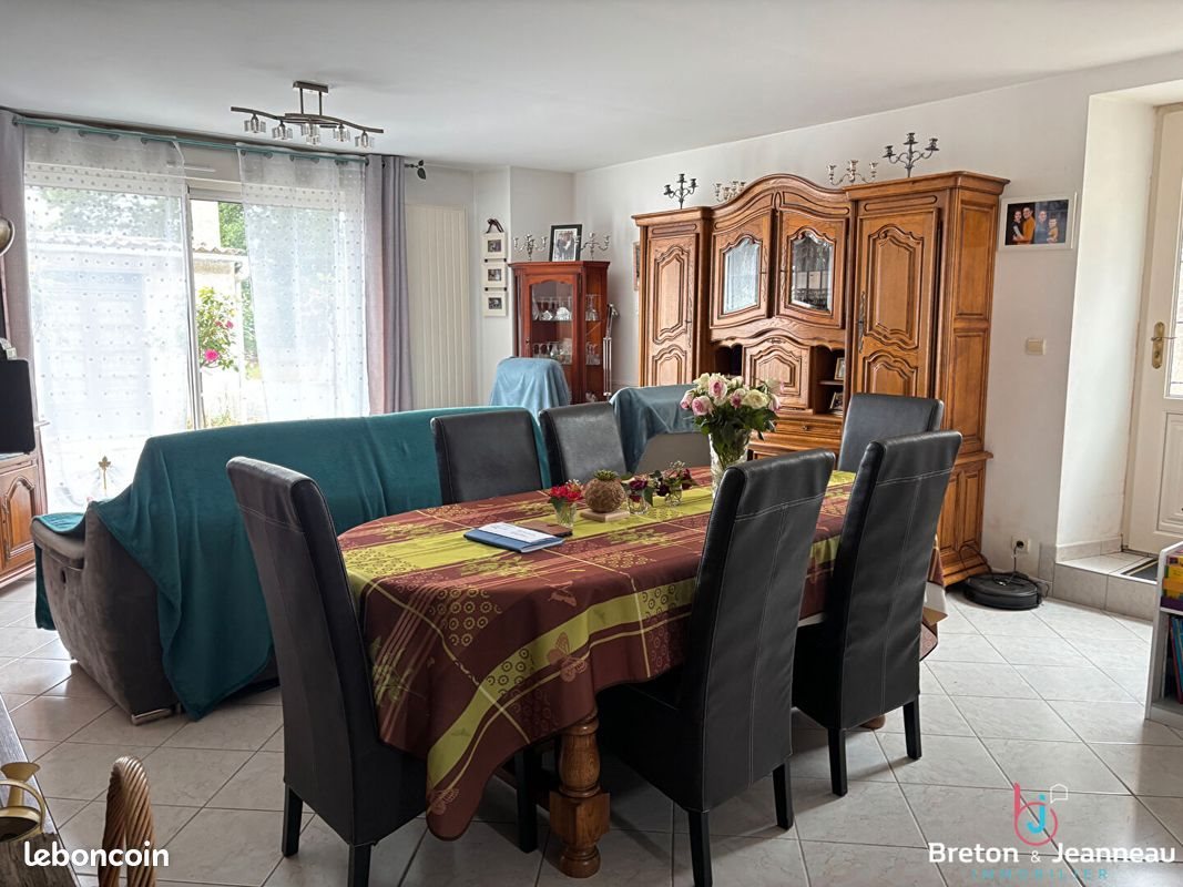 Maison à vendre, 100m², Saint-Germain-le-Fouilloux