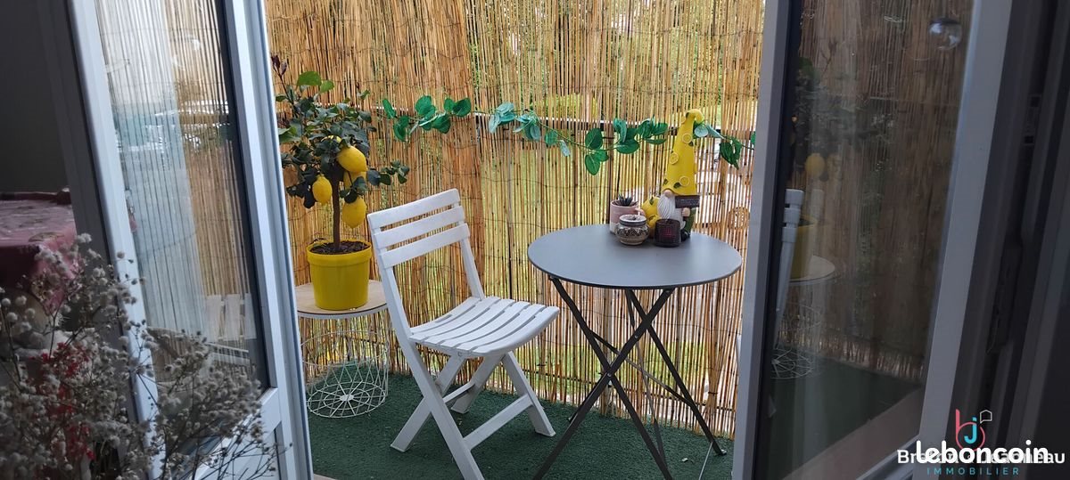 Appartement à vendre, 48m², Laval