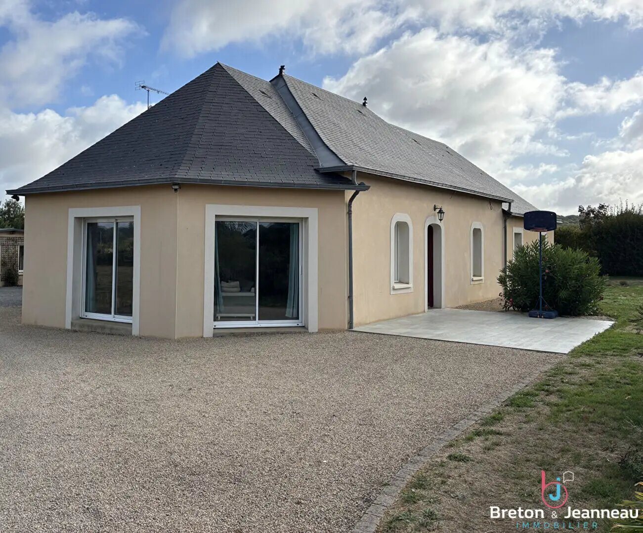 Maison à vendre, 147m², Chemazé
