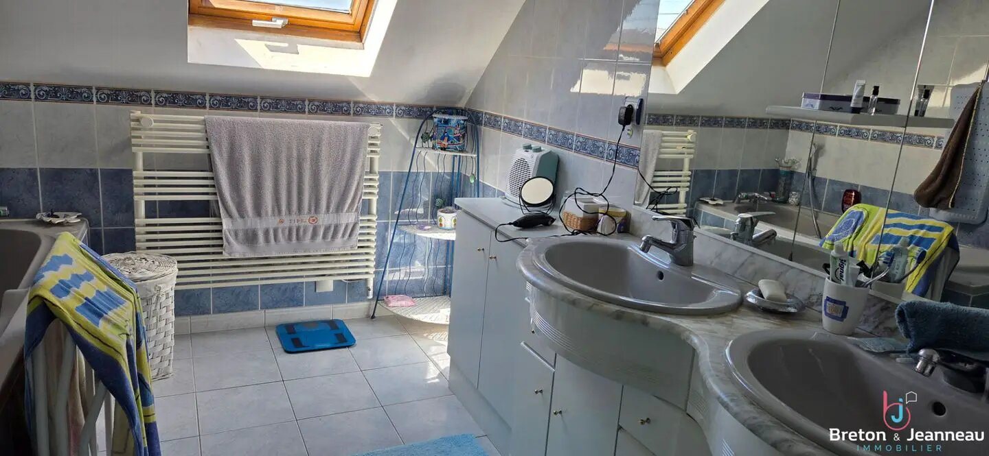 Maison à vendre, 113m², Saint-Berthevin