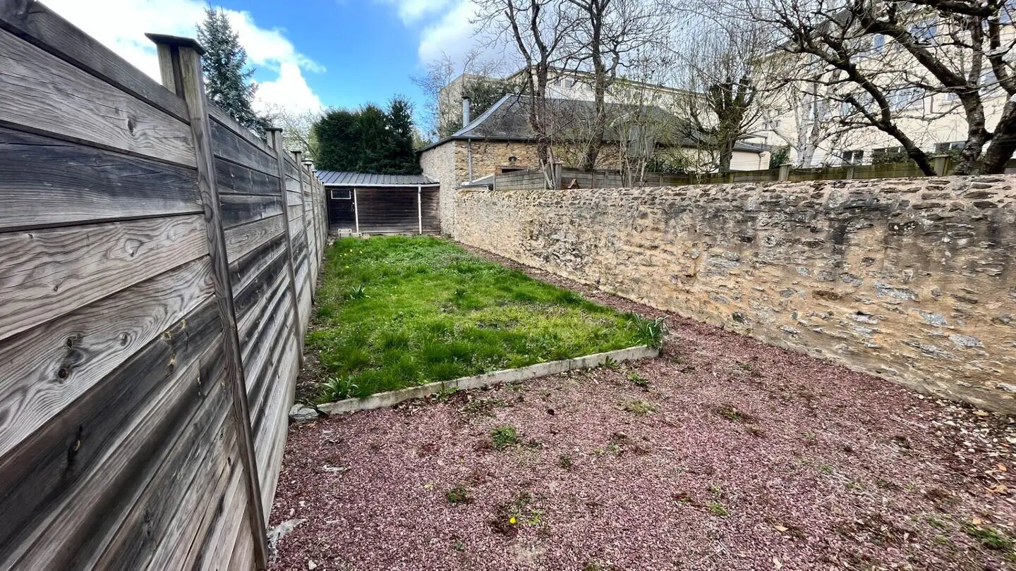 Maison à vendre, 82m², Laval