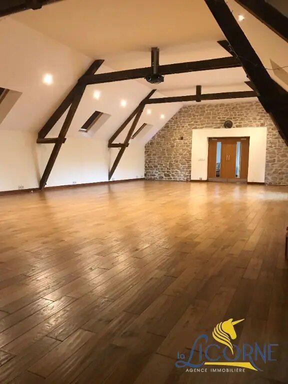 Maison à vendre, 878m², Gorron