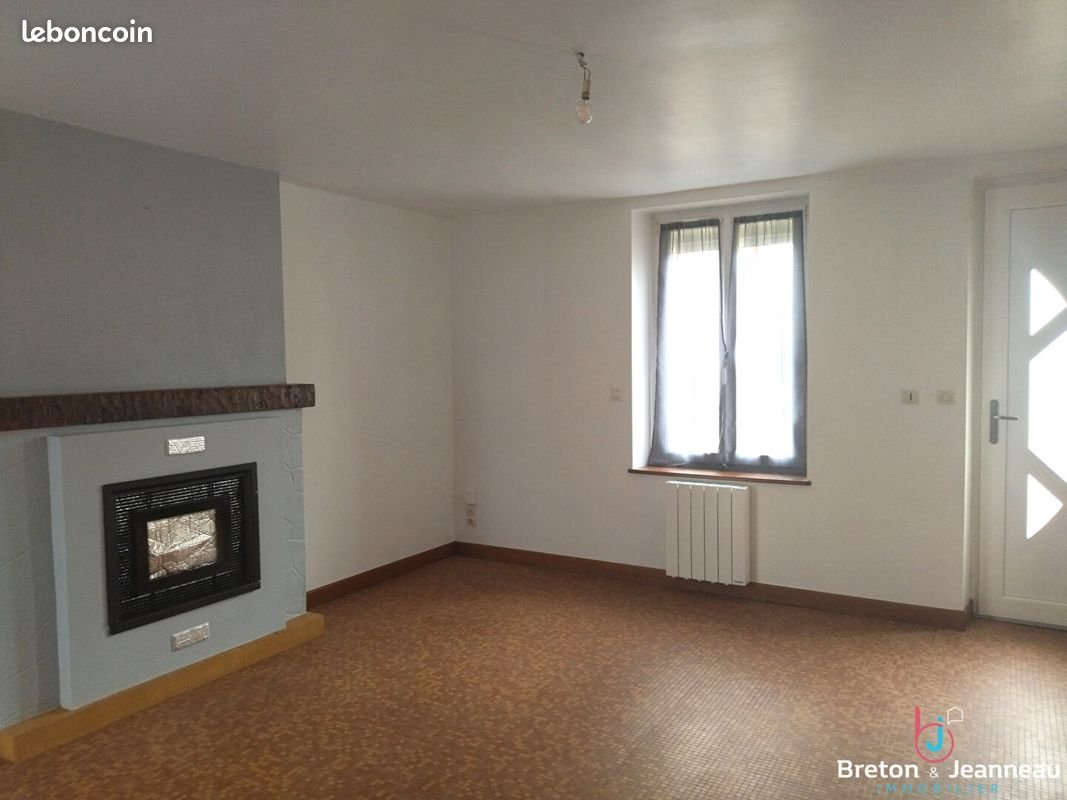 Maison à louer, 49m², Charchigné