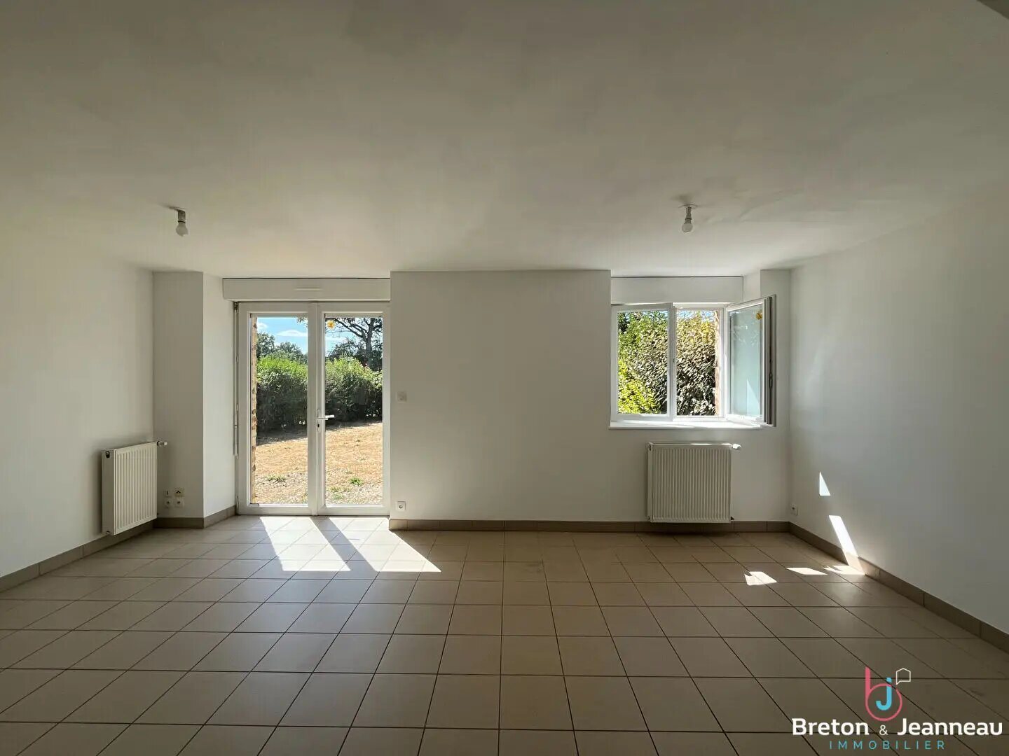 Maison à louer, 92m², Parné-sur-Roc