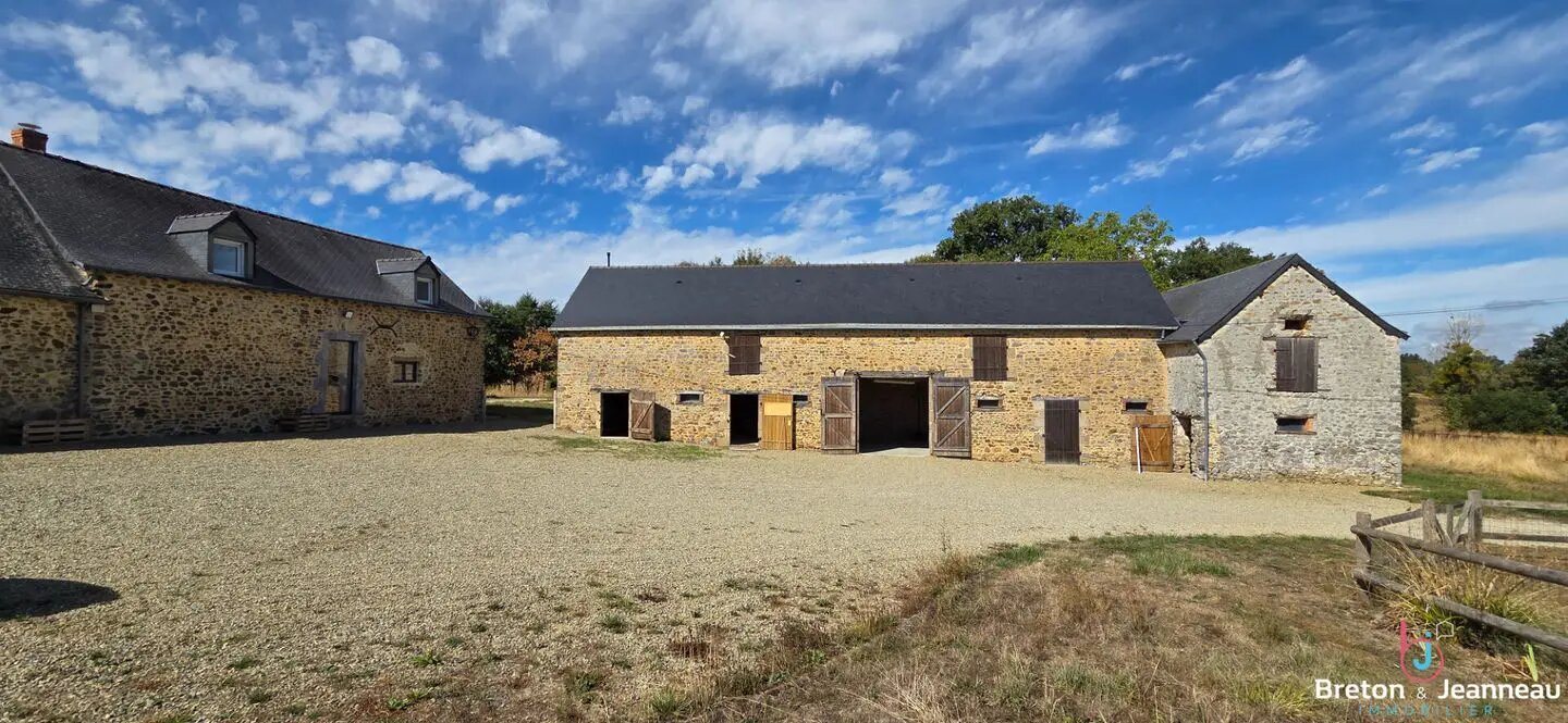 Maison à vendre, 188m², Soulgé-sur-Ouette