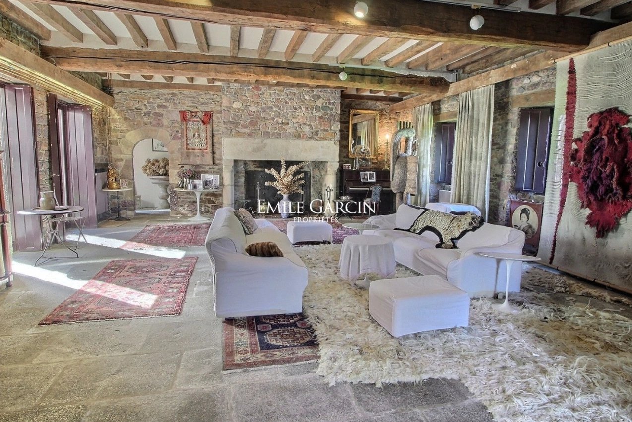 Maison à vendre, 350m², Montfort-sur-Meu