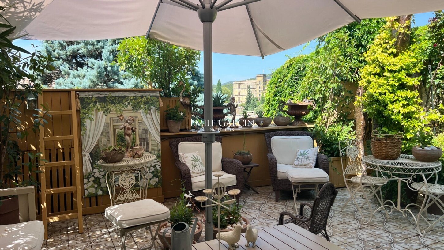 Maison à vendre, 235m², Lourmarin