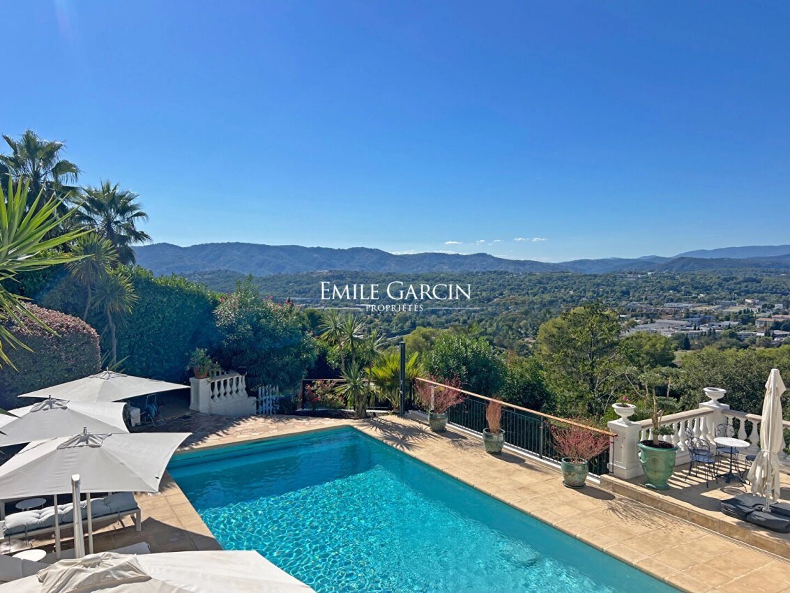Maison à vendre, 305m², Mougins