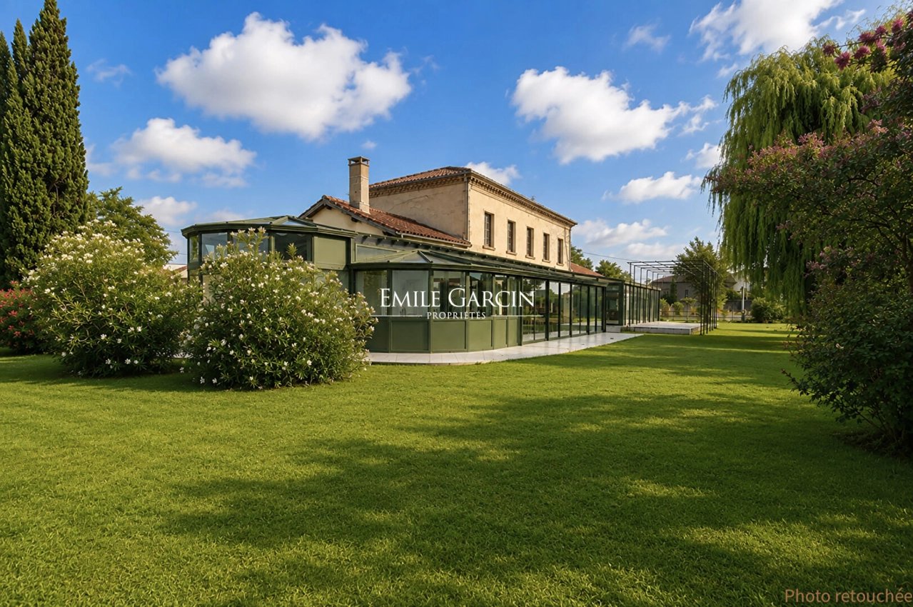 Maison à vendre, 380m², Saint-Christoly-Médoc
