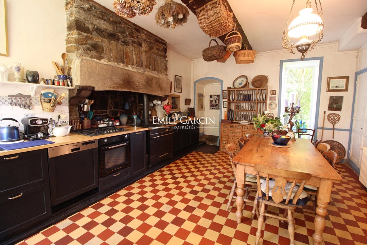 Maison à vendre, 500m², Pleudihen-sur-Rance