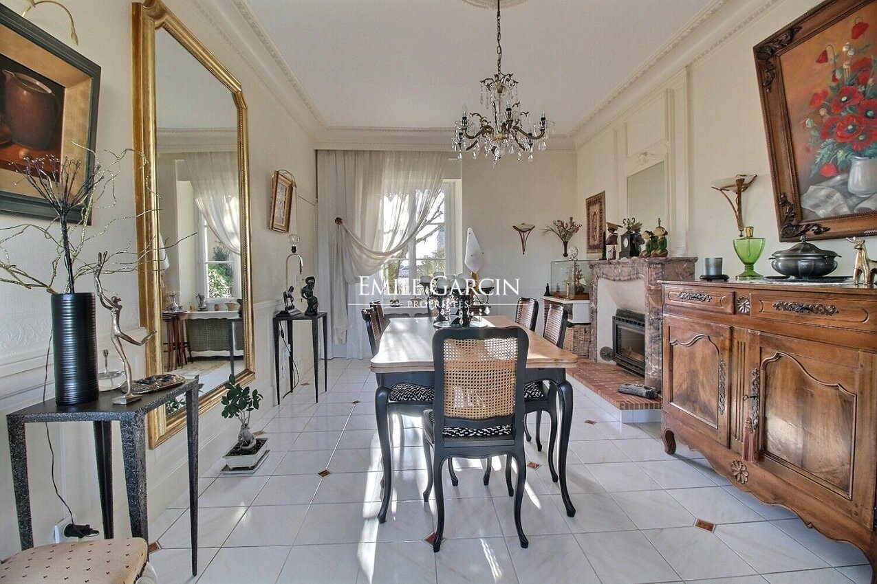 Maison à vendre, 200m², Château-Gontier