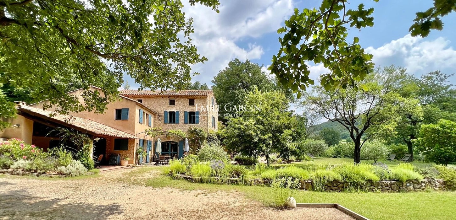 Maison à vendre, 250m², La Tour-d'Aigues