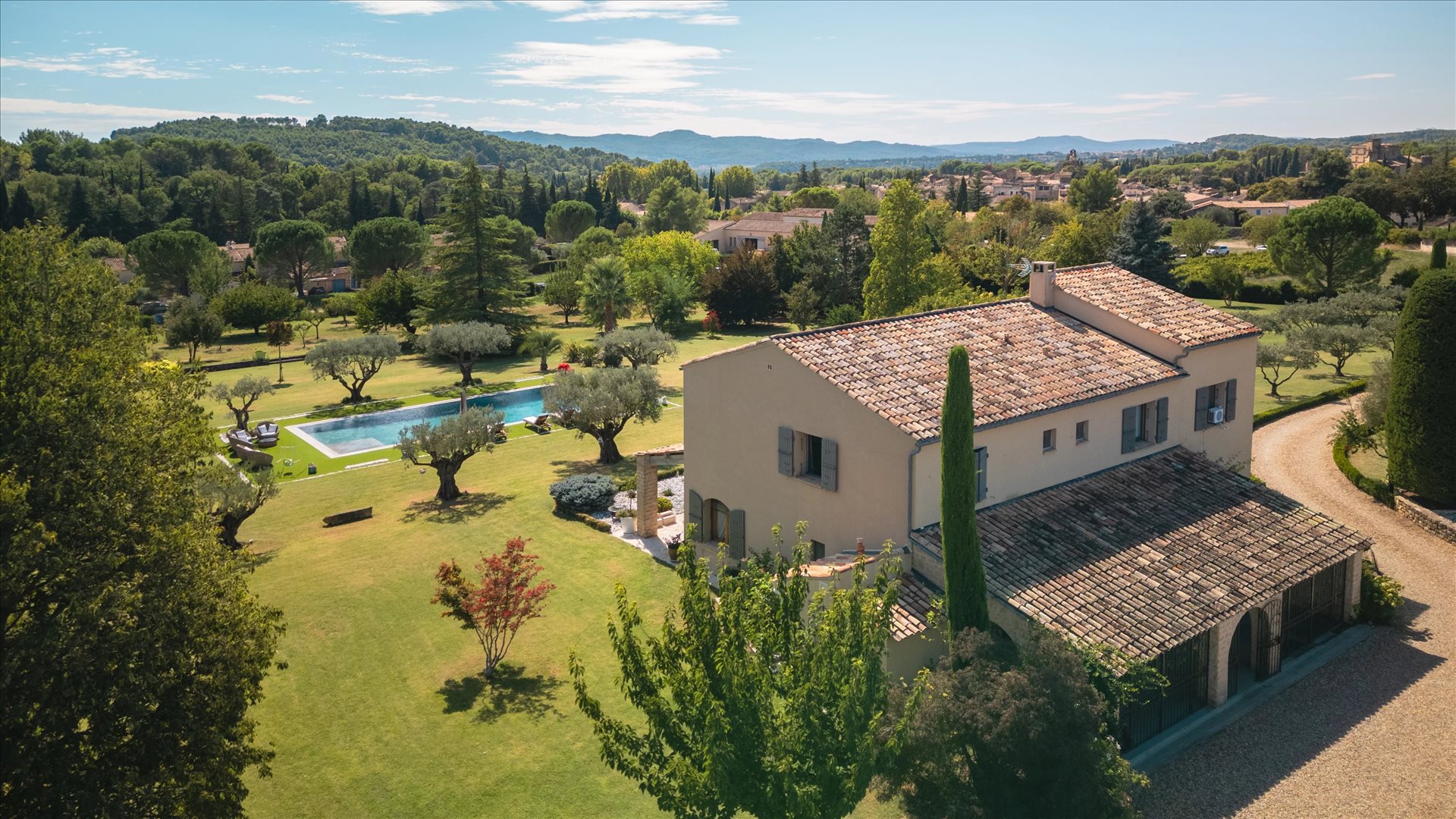Maison à vendre, 297m², Lourmarin
