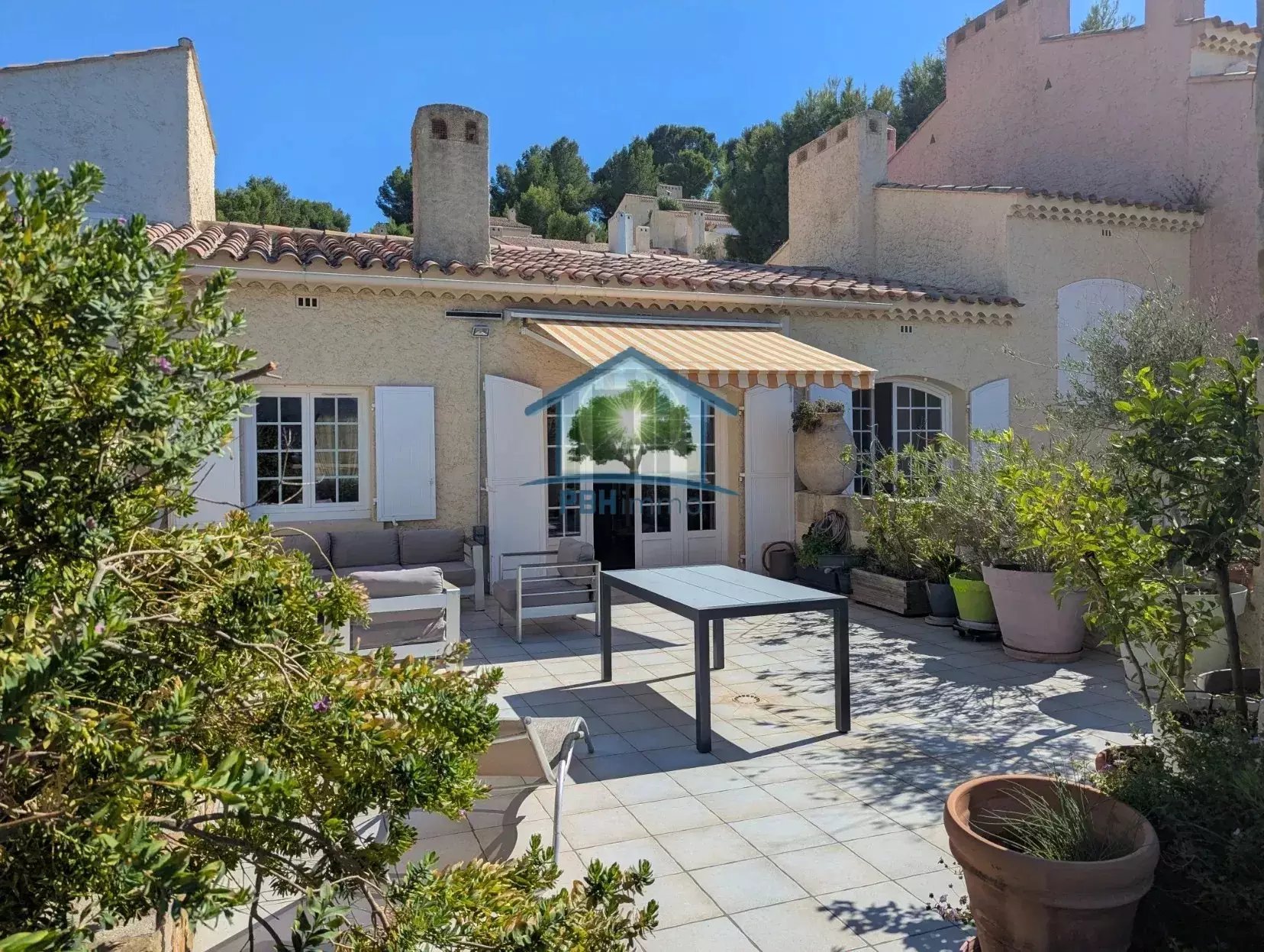 Appartement à vendre, 65m², Saint-Cyr-sur-Mer