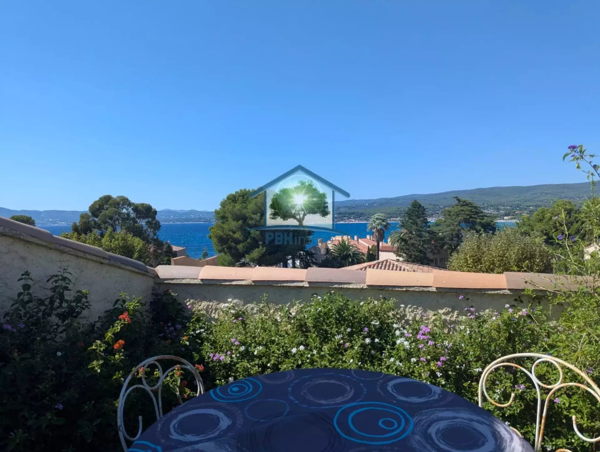 Appartement à vendre, 65m², Saint-Cyr-sur-Mer