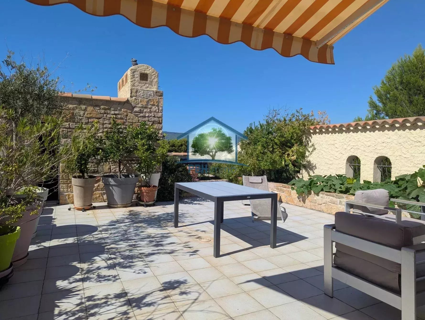 Appartement à vendre, 65m², Saint-Cyr-sur-Mer