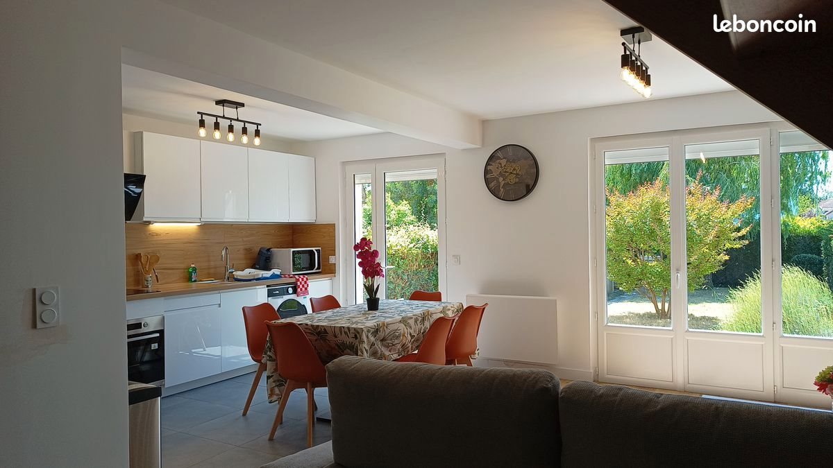 Maison à louer, 102m², Poitiers