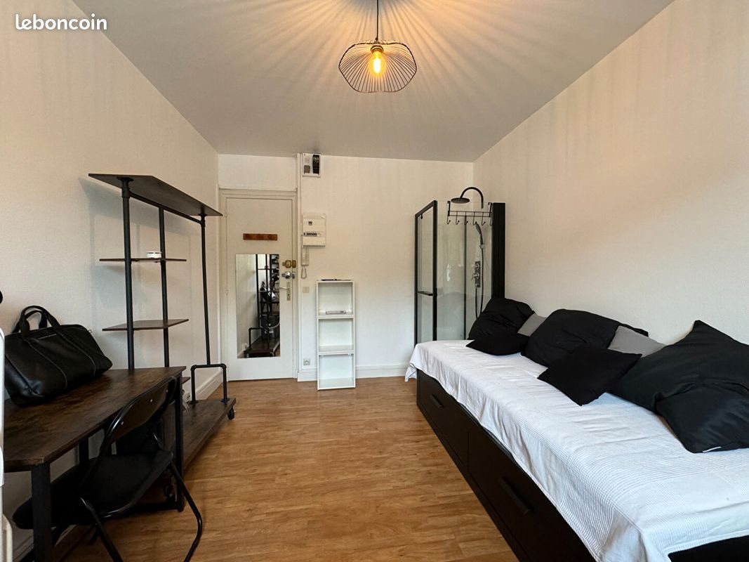 Appartement à louer, 12m², Tours