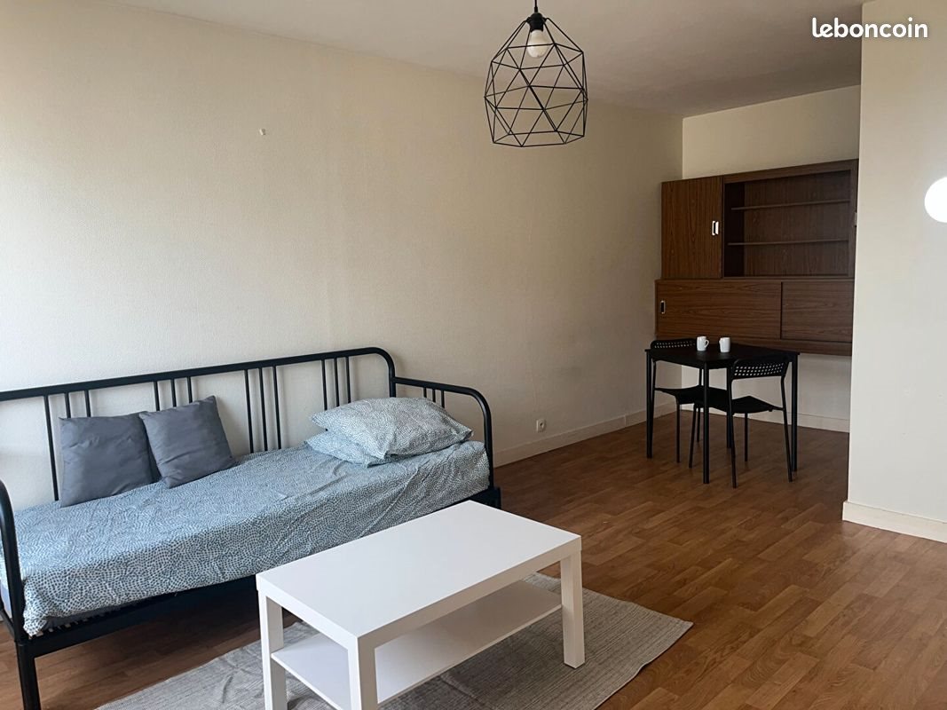 Appartement à louer, 33m², Poitiers