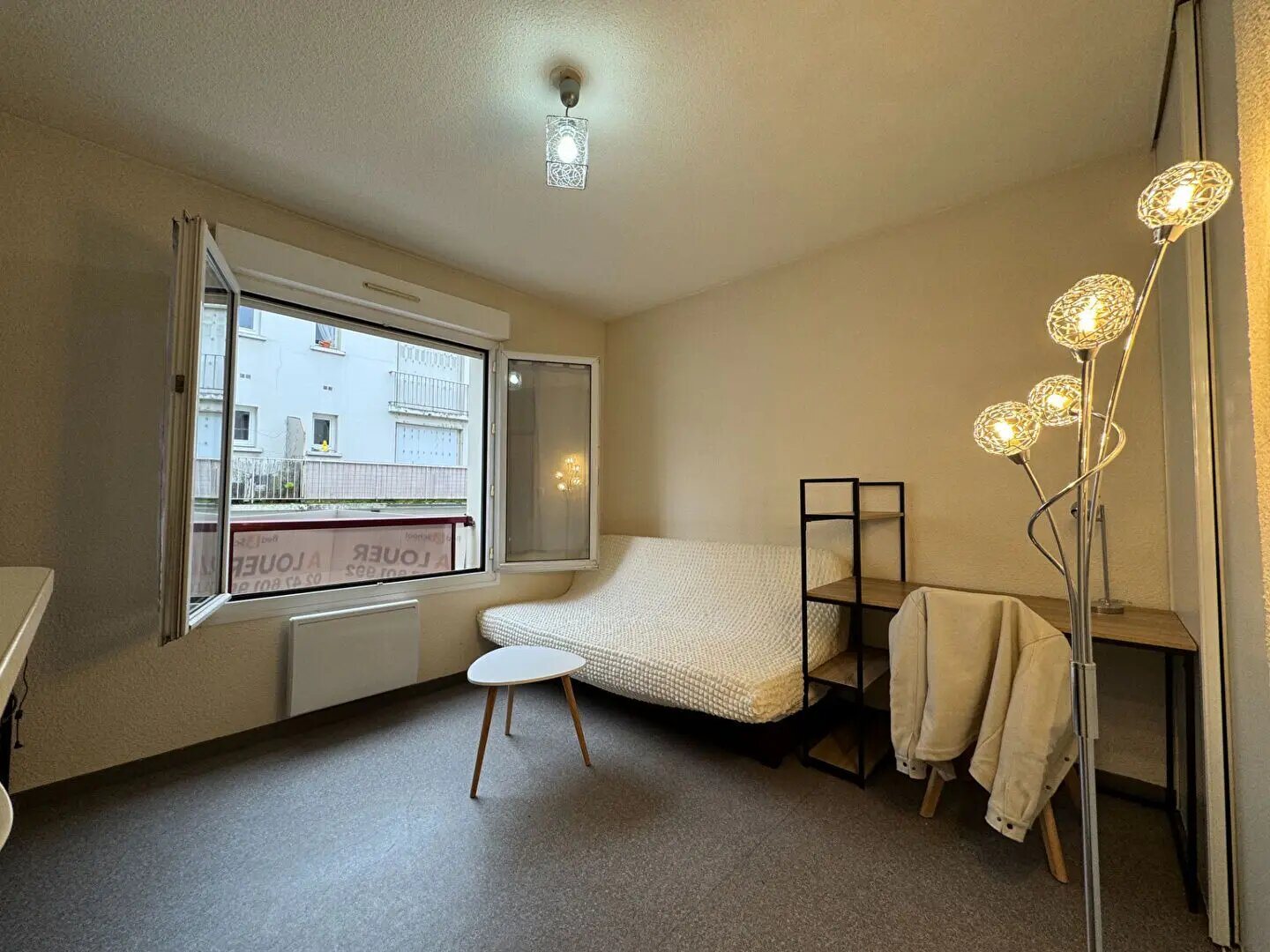 Appartement à louer, 18m², Tours