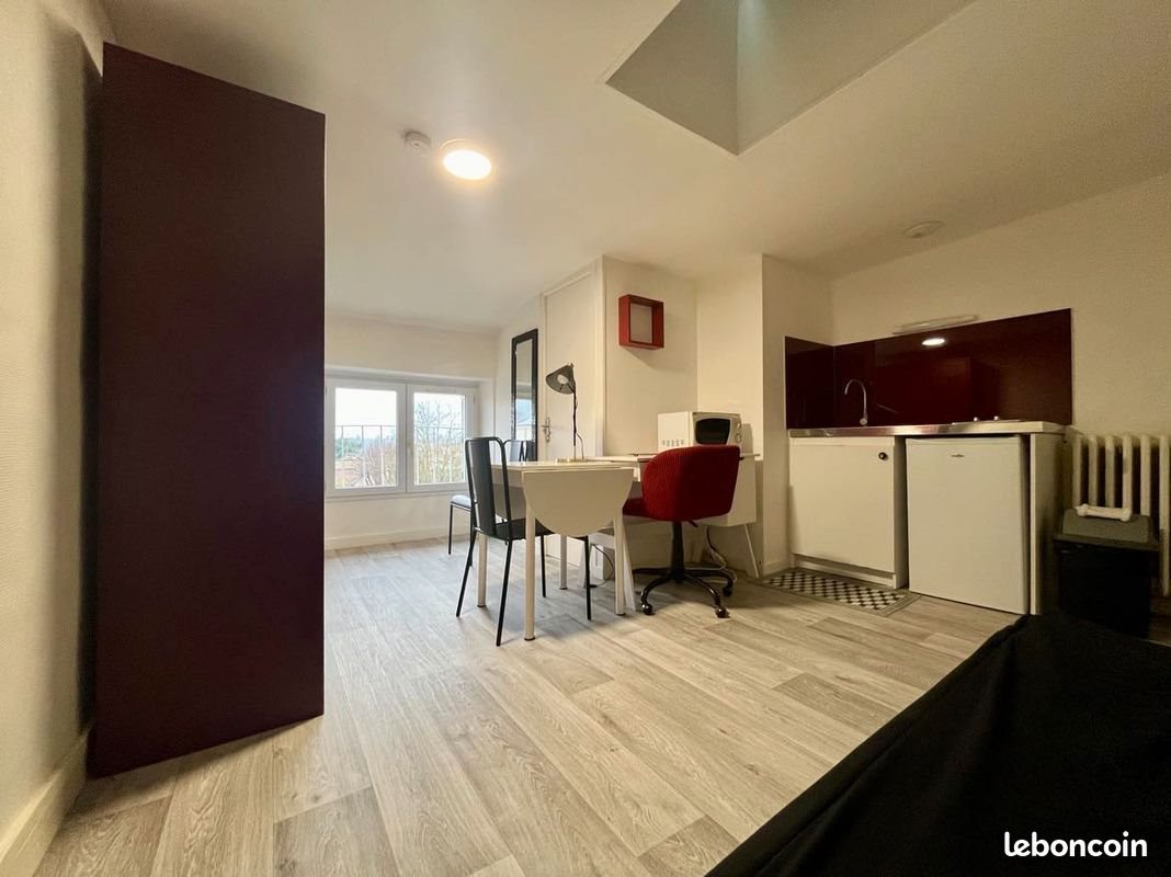 Appartement à louer, 17m², Poitiers