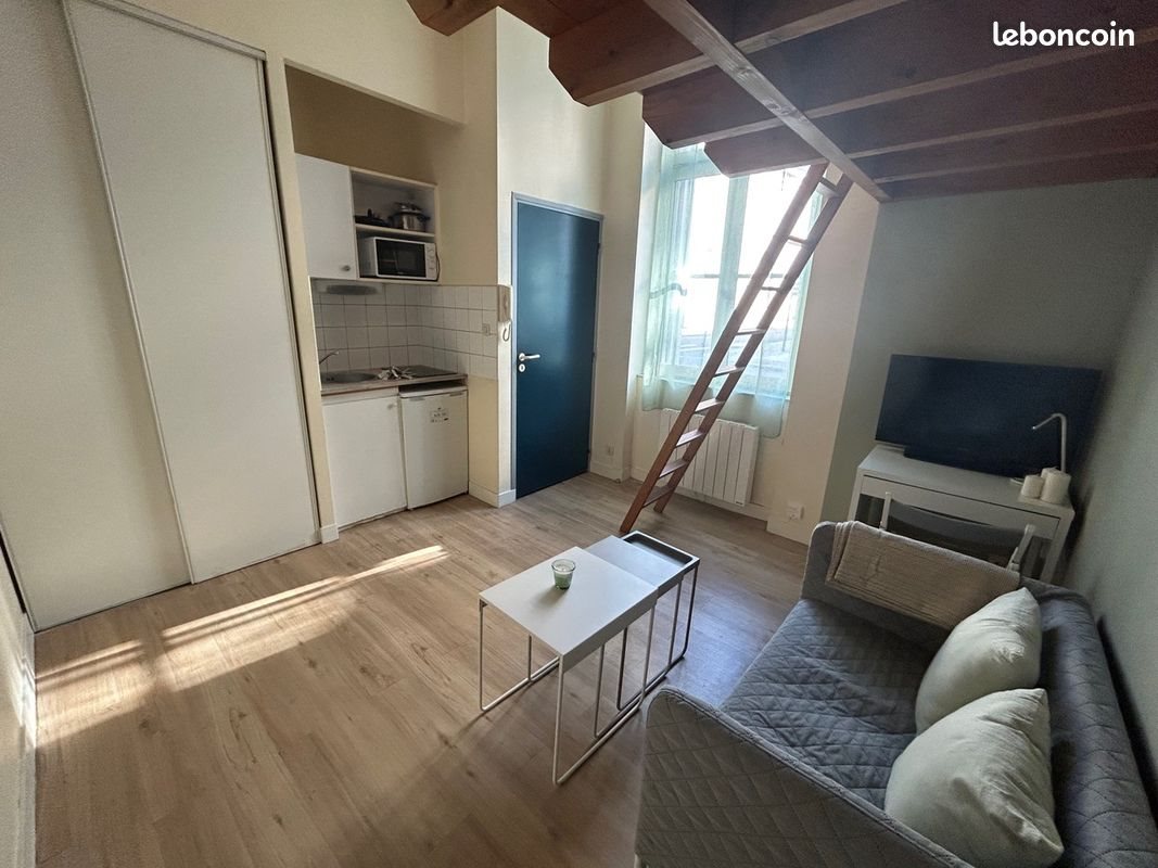 Appartement à louer, 15m², Poitiers