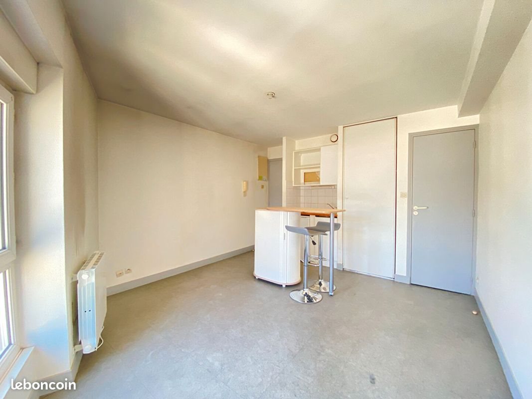 Appartement à louer, 27m², Poitiers