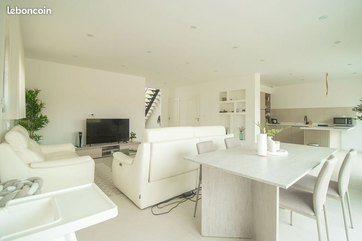 Maison à vendre, 145m², Loiré