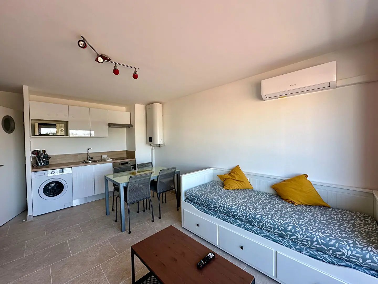 Appartement à louer, 29m², Béziers