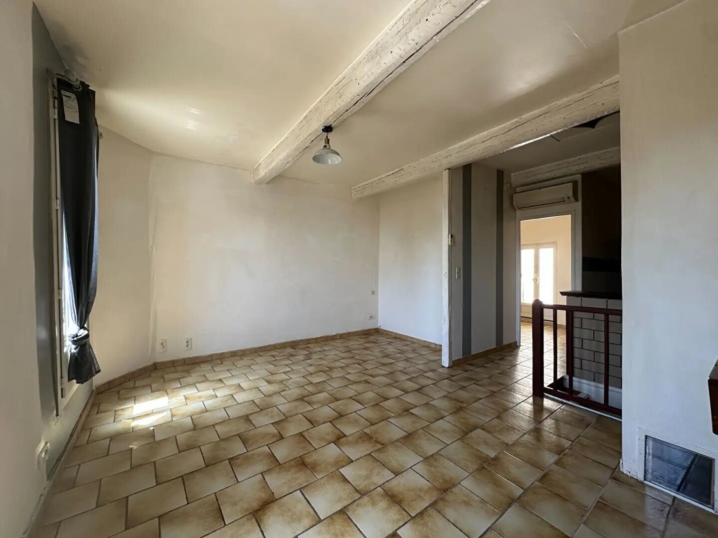 Maison à louer, 40m², Saint-Geniès-de-Fontedit