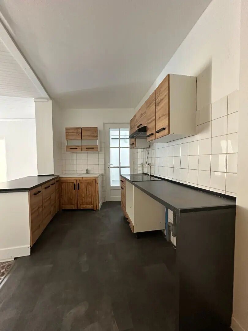 Appartement à louer, 80m², Cessenon-sur-Orb