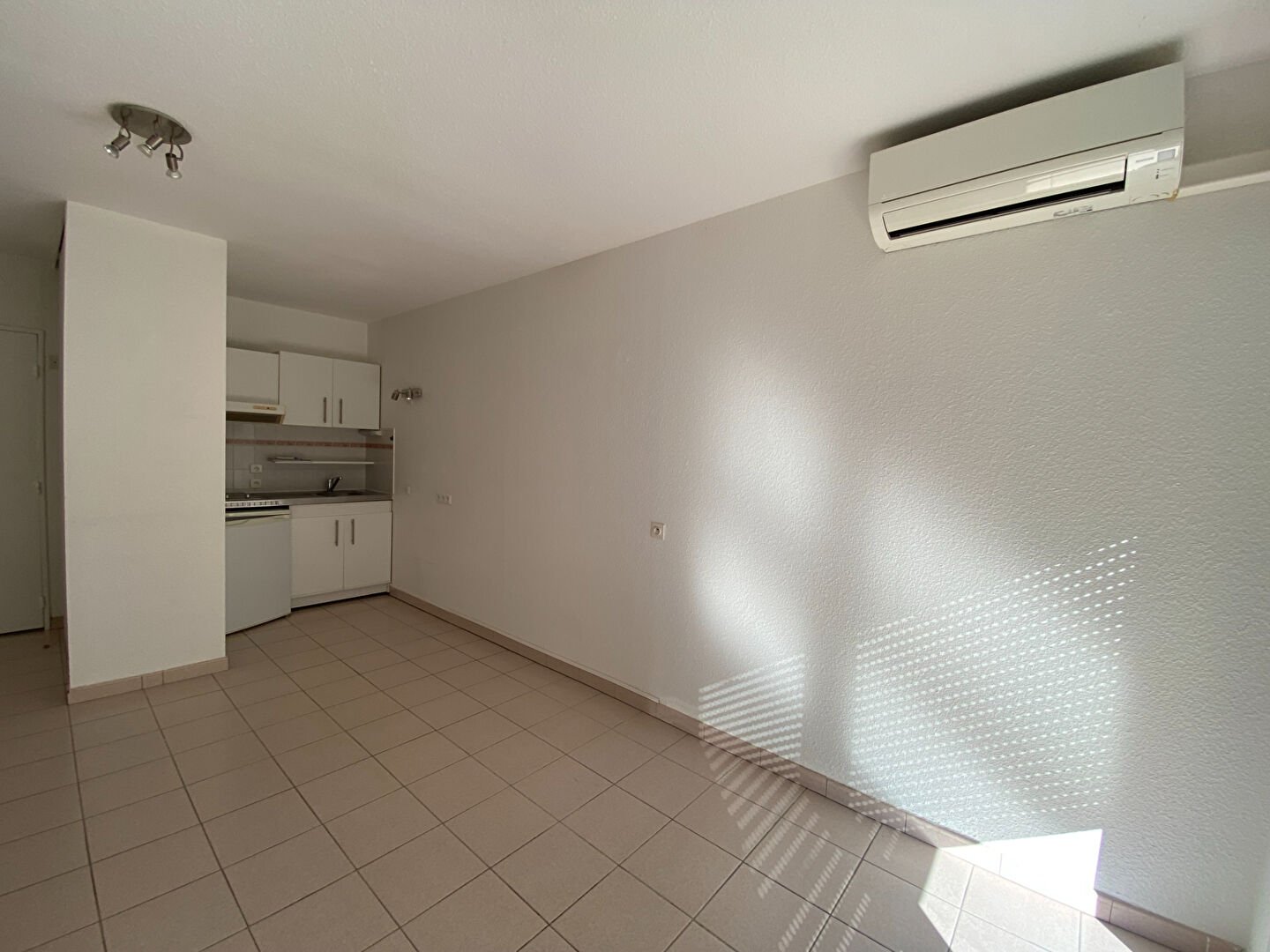 Appartement à louer, 30m², Béziers