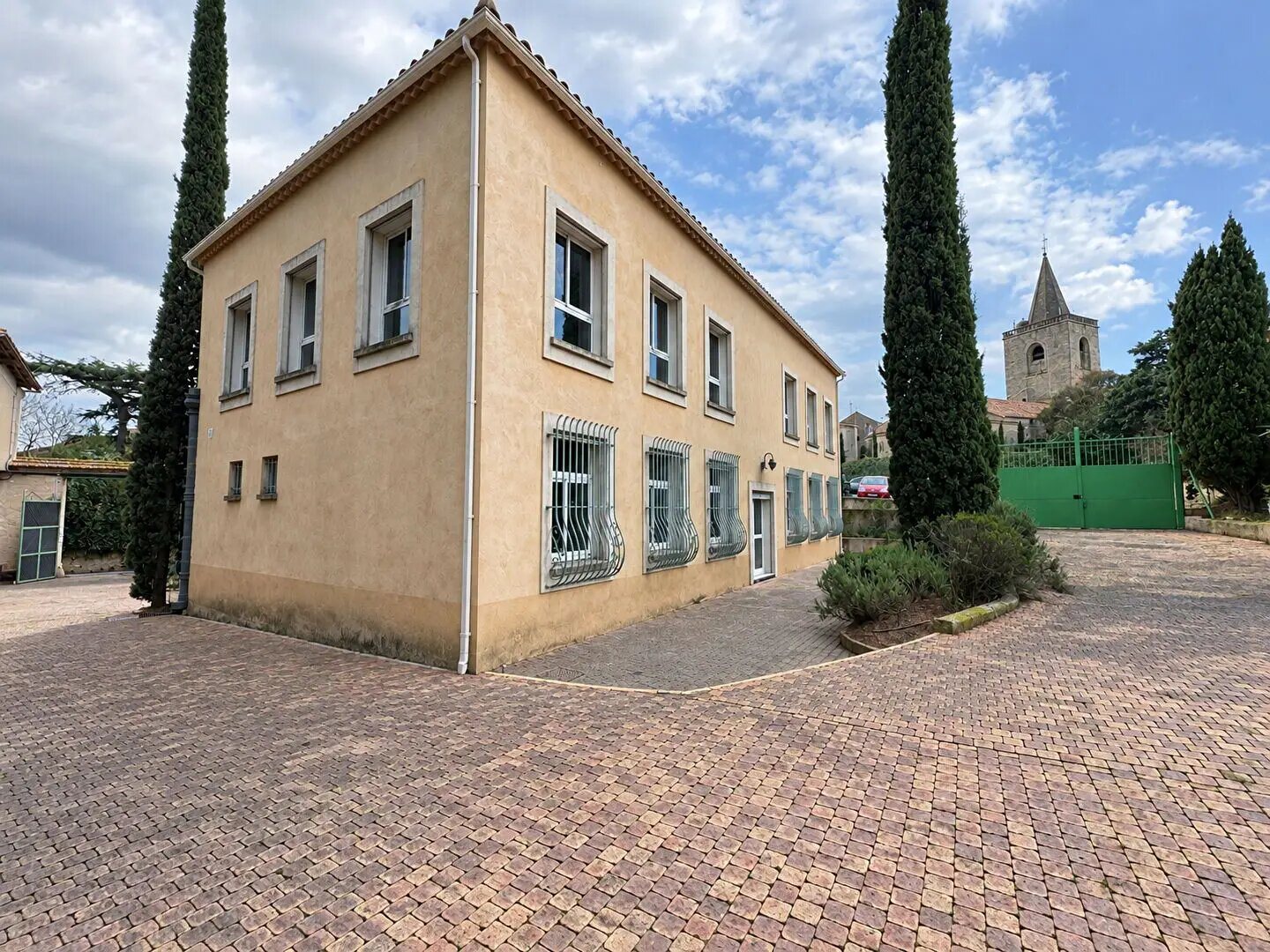Maison à vendre, 777m², Nézignan-l'Evêque