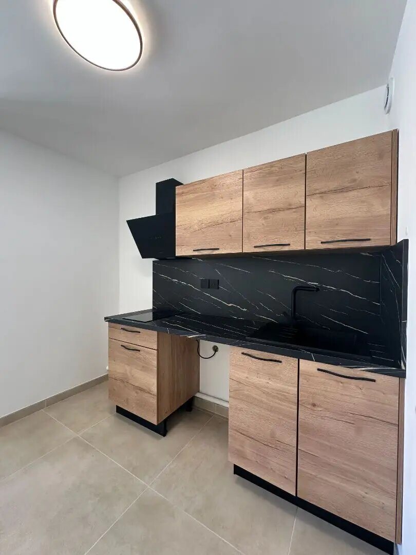 Appartement à louer, 29m², Béziers