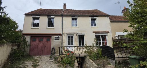 Maison 4 pièces 80 m² · à Crain · 80 m² · 84 000 €
