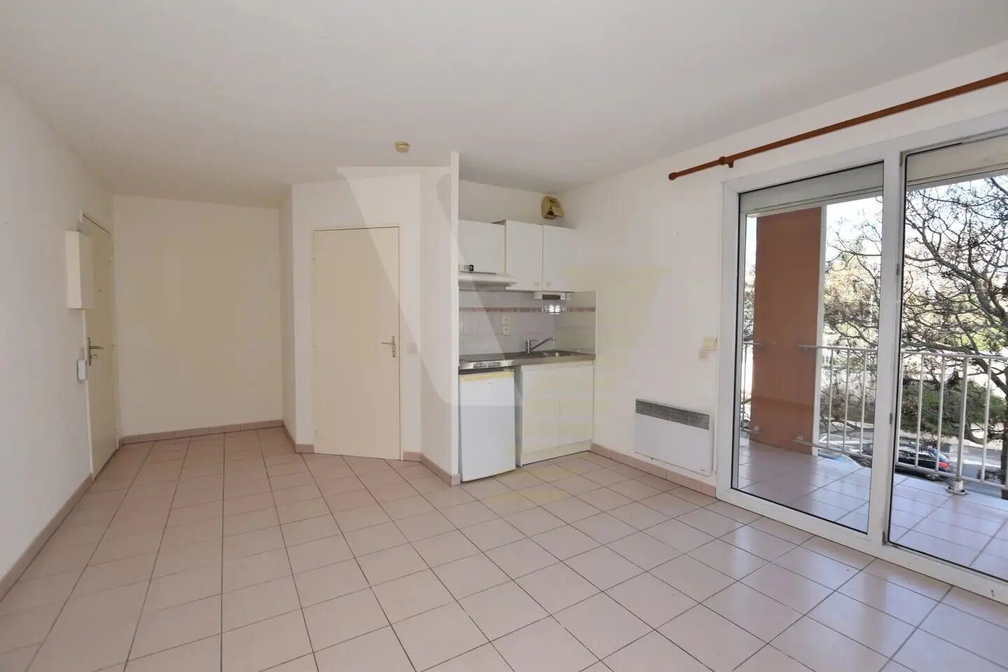 Appartement à louer, 22m², Béziers