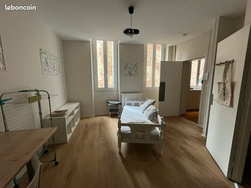 Appartement à louer, 22m², Moissac