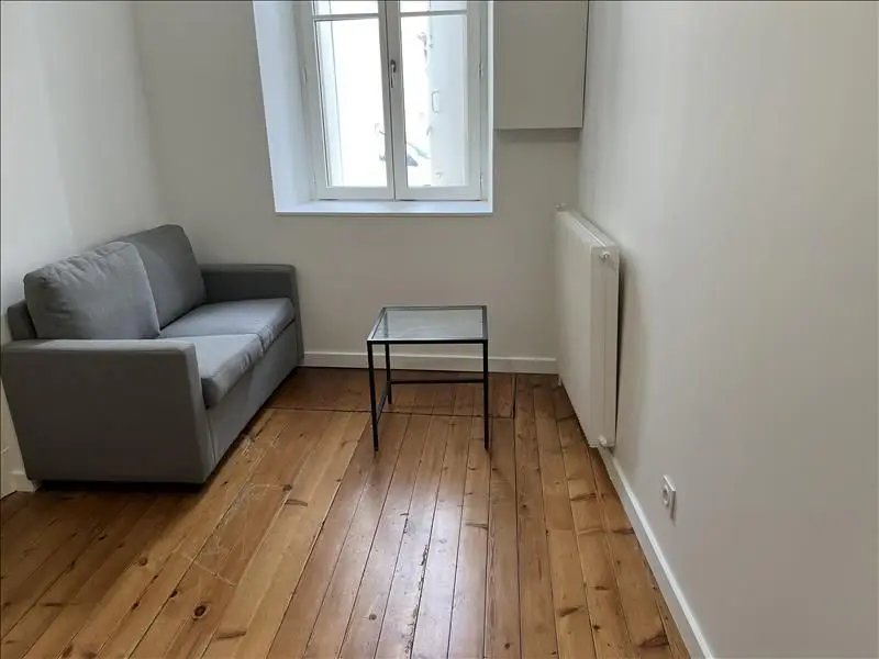 Appartement à louer, 16m², Lormont