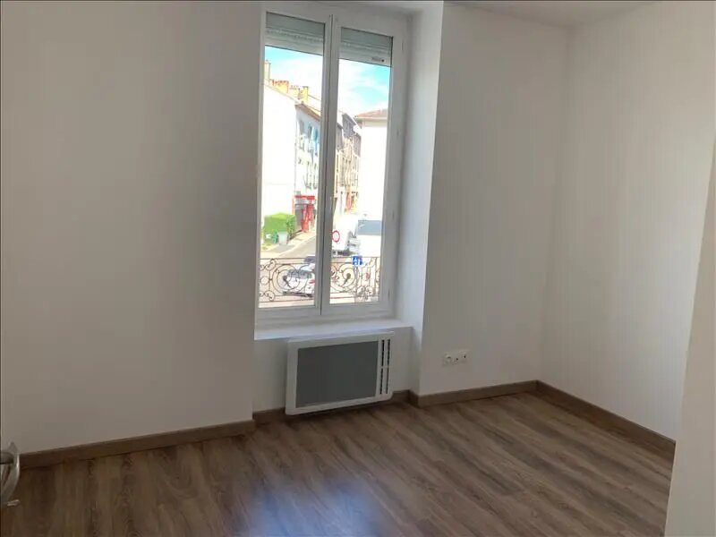 Appartement à louer, 27m², Saint-Fons