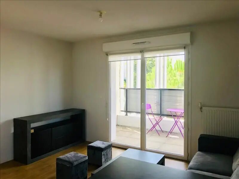 Appartement à louer, 42m², Cenon