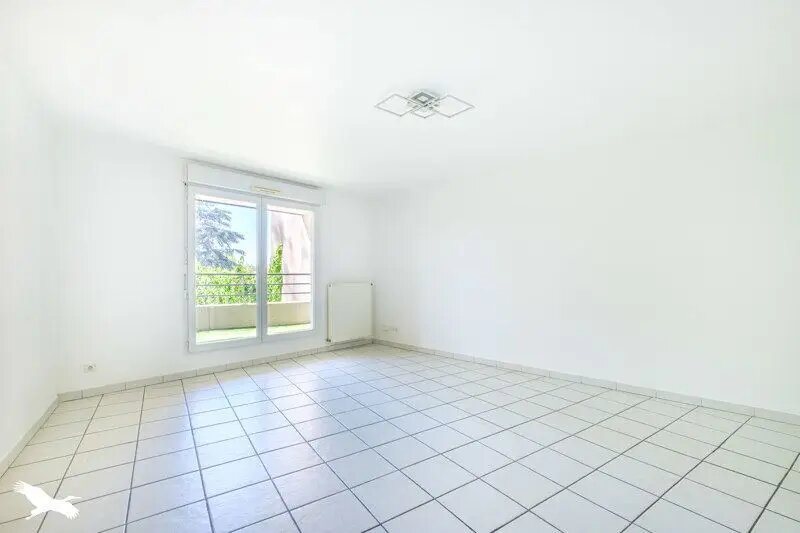 Appartement à louer, 90m², Bron
