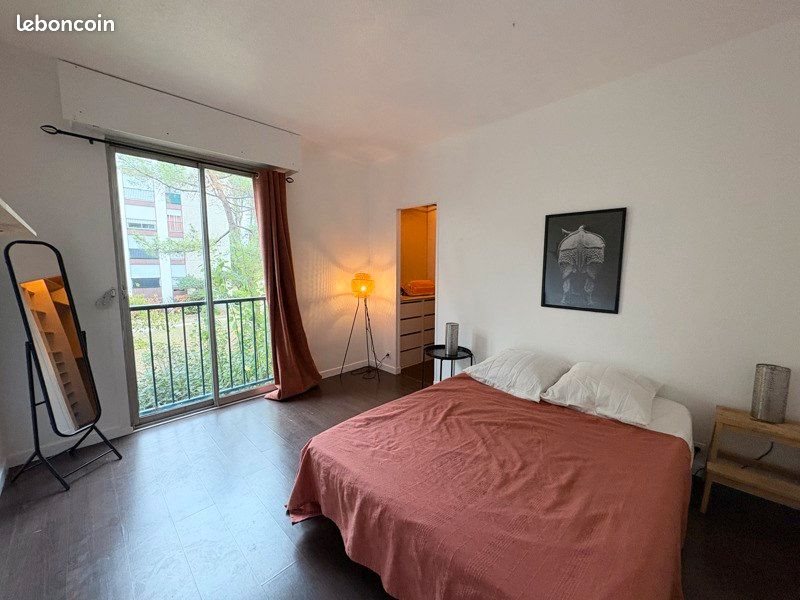 Appartement à louer, 77m², Bordeaux